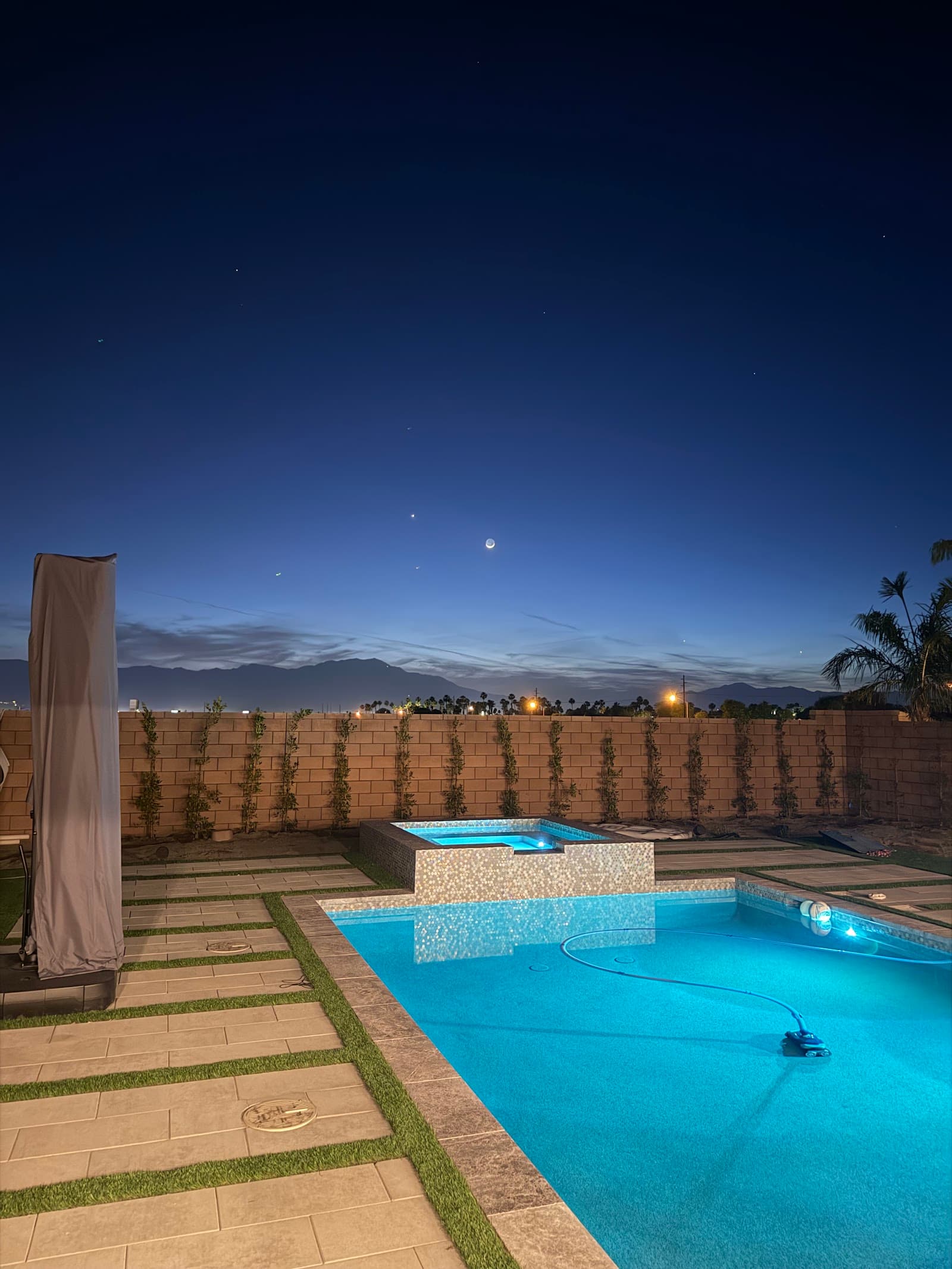 Weekly Pool Cleaning photo 3